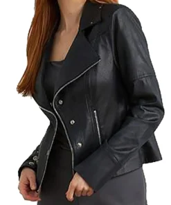 womens-peak-collar-black-faux-leather-moto-jacket