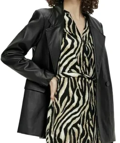 womens-trendy-faux-leather-black-blazer