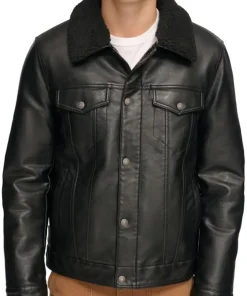 mens-faux-shearling-collar-black-faux-leather-trucker-jacket