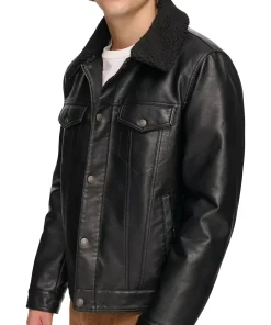 mens-faux-shearling-collar-black-faux-leather-trucker-jacket