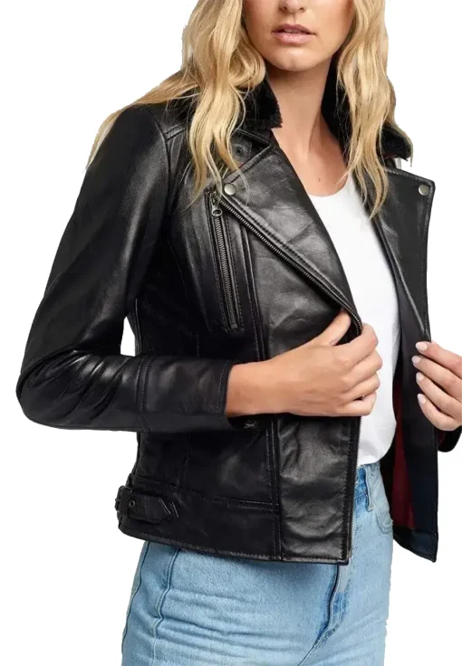 black-leather-jacket-with-fur-collar