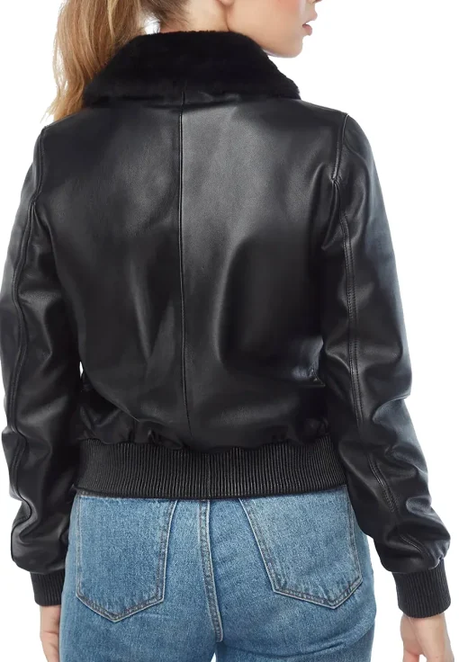 black-leather-bomber-jacket-with-fur-collar