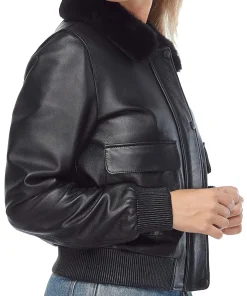black-jacket-fur-collar-womens