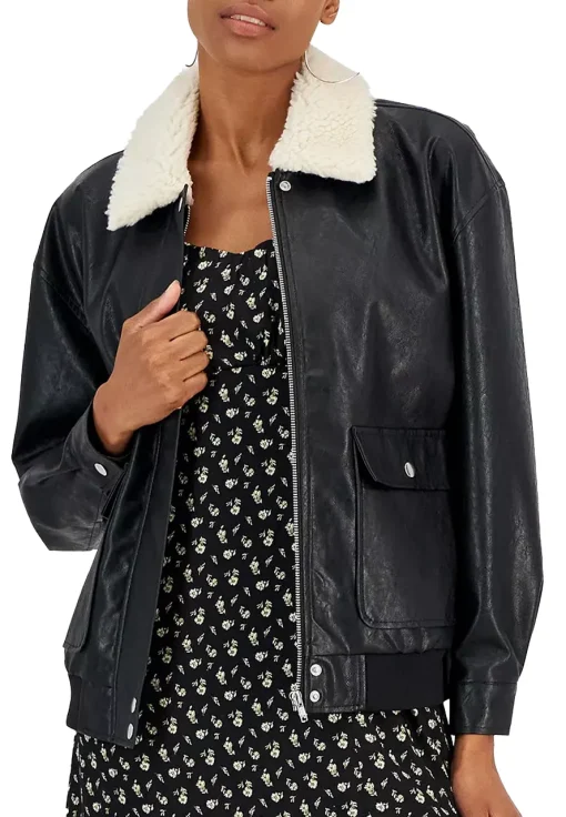 black-jacket-with-fur-collar