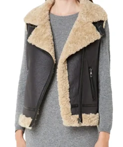 womens-aviator-brown-faux-leather-shearling-vest