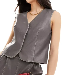womens-faux-leather-gray-vest