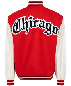 chicago-bulls-red-and-white-jacket