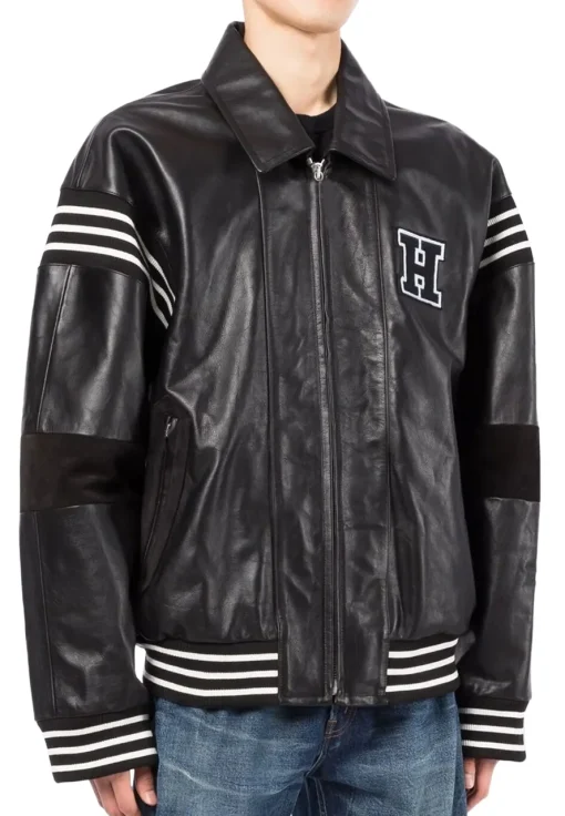 patch-detail-bomber-jacket